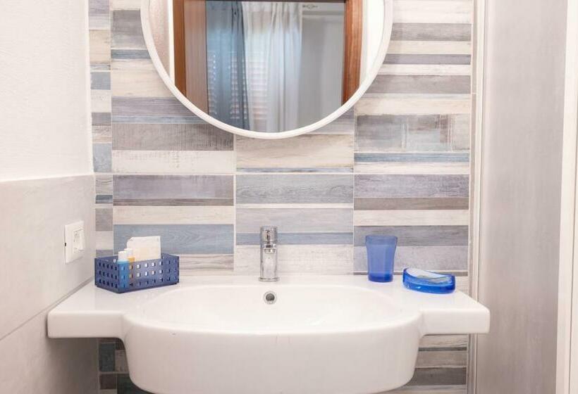 פנסיון Nanã Rooms