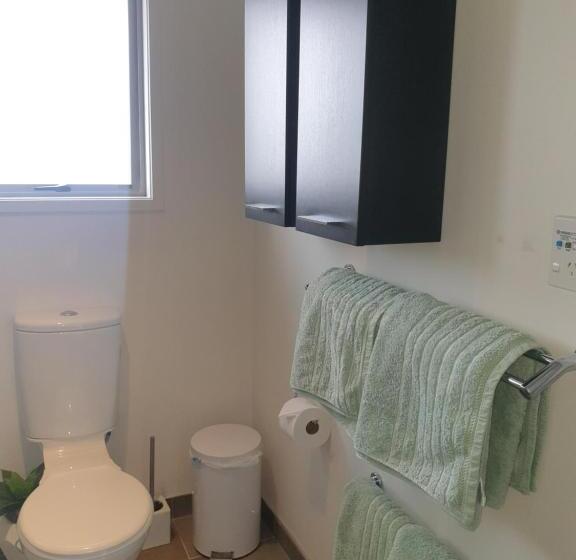 Pensió Serenity Views