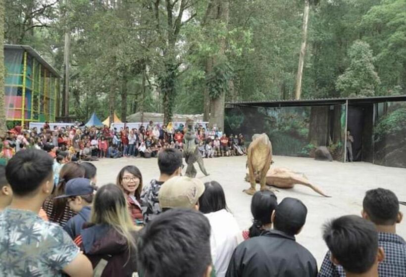 Курорт Lawu Forest Camp