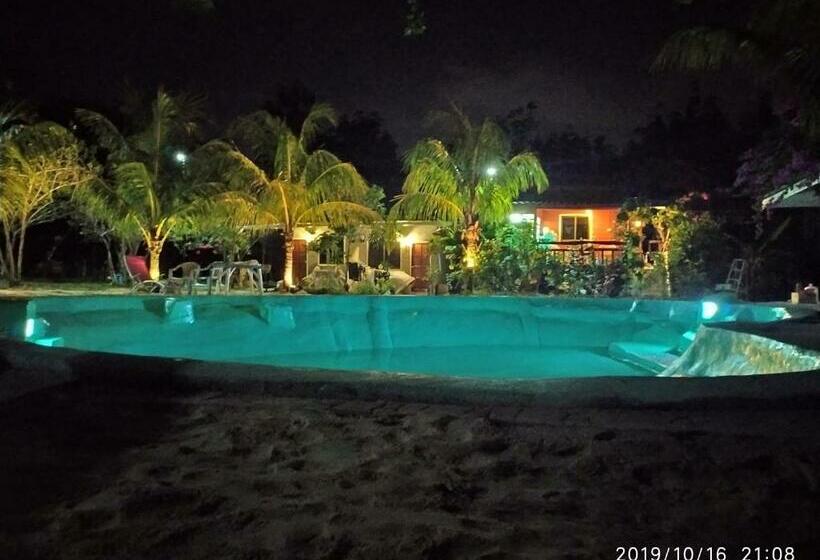 منتجع Oasis Phuket Airport