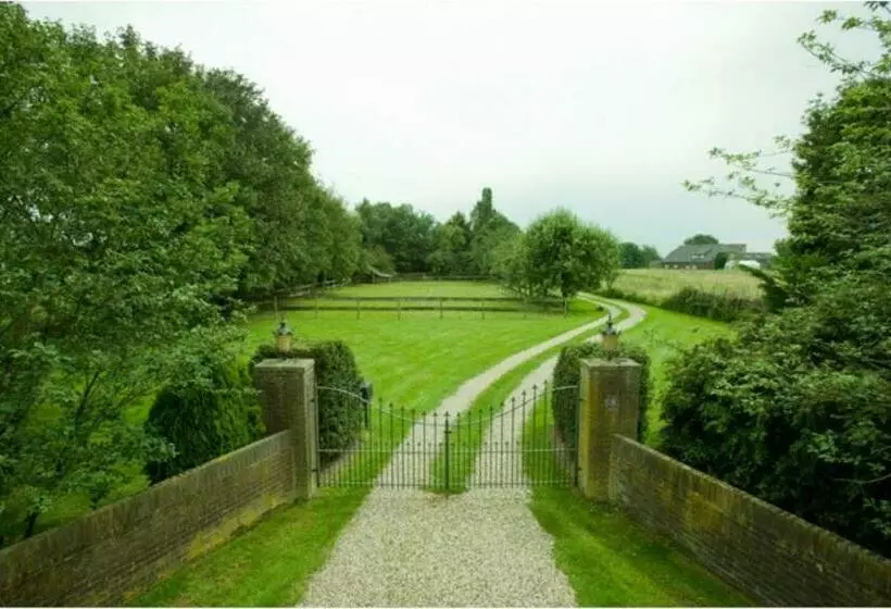 Pension De Zeilende Kraay