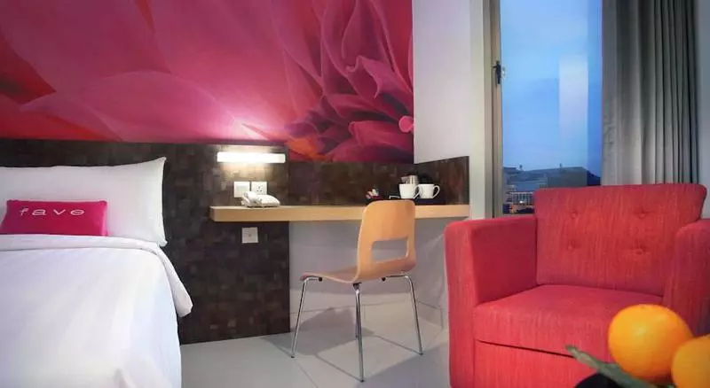 Favehotel Pantai Losari Makassar