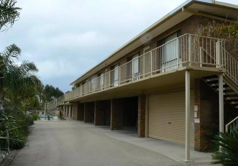 ホテル Allambi Holiday Apartments