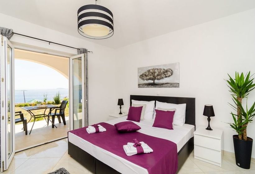 Отель Apartments A&m