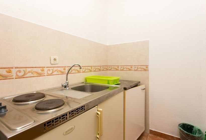 Отель Apartments A&m