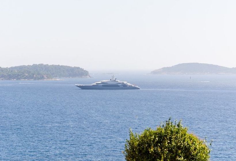 Отель Apartments A&m