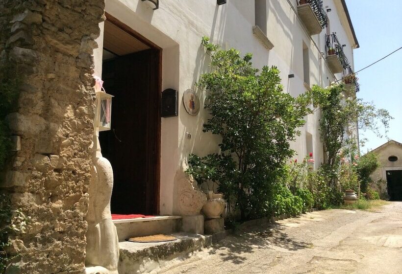 בית מלון כפרי Castello Dei Principi