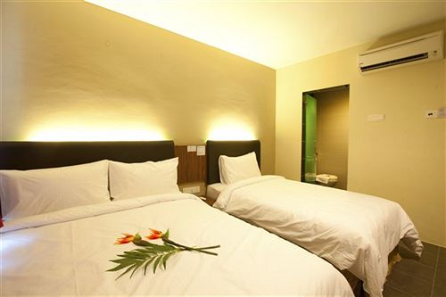 Otel Ciq Jalan Lumba Kuda