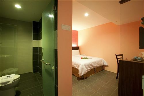 Otel Ciq Jalan Lumba Kuda