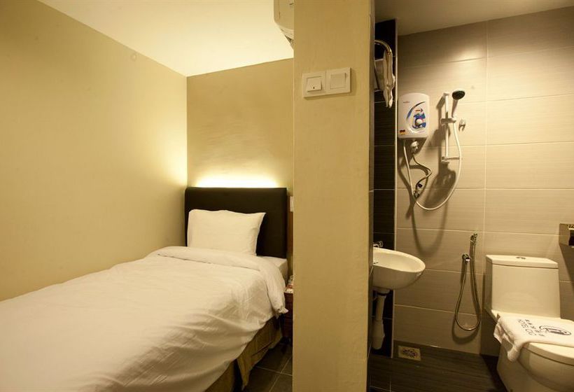 Otel Ciq Jalan Lumba Kuda