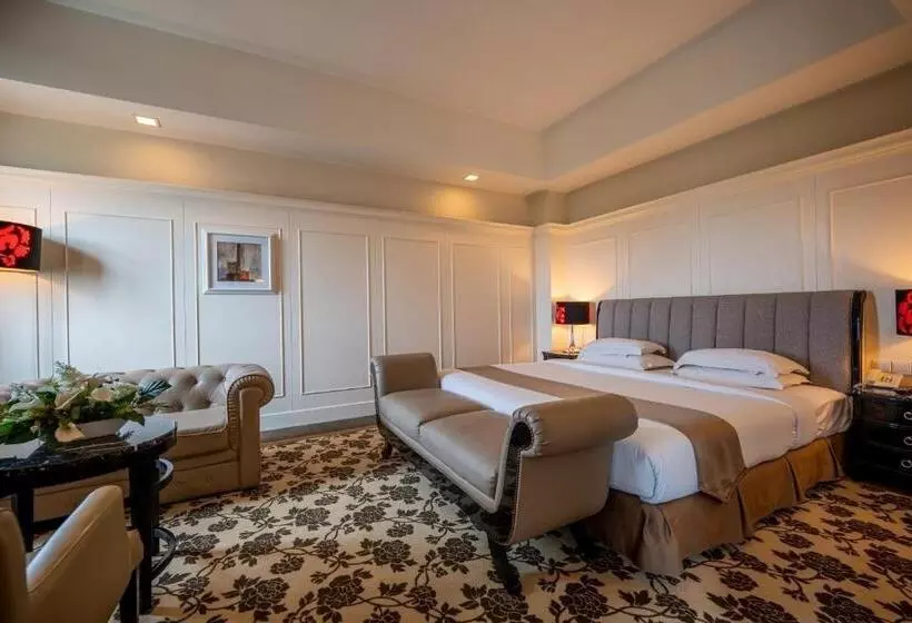 ホテル Crown Garden