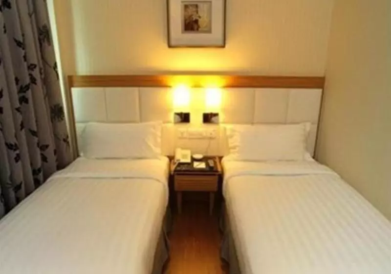 ホテル Crown Garden