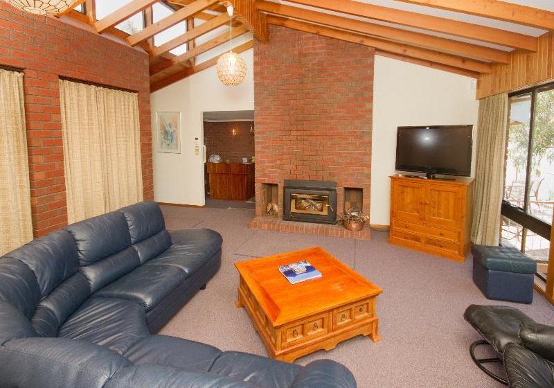 فندق Derwent Retreat