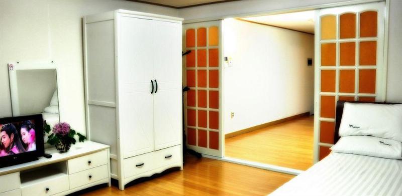 Hotel Jeju Jungmun Village