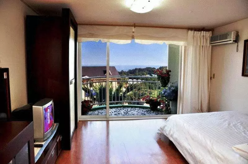 ホテル Jeju Jungmun Village