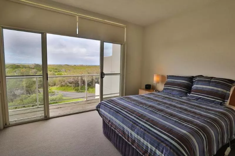 酒店 Lady Bay Resort