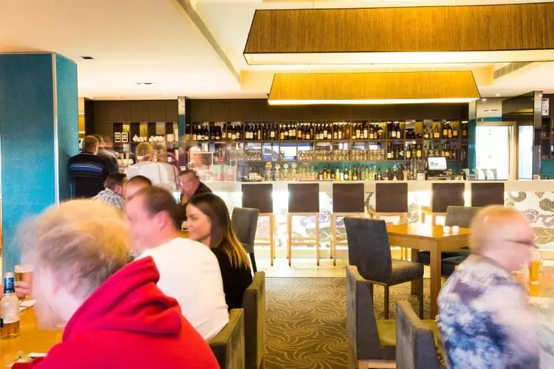 酒店 Lady Bay Resort