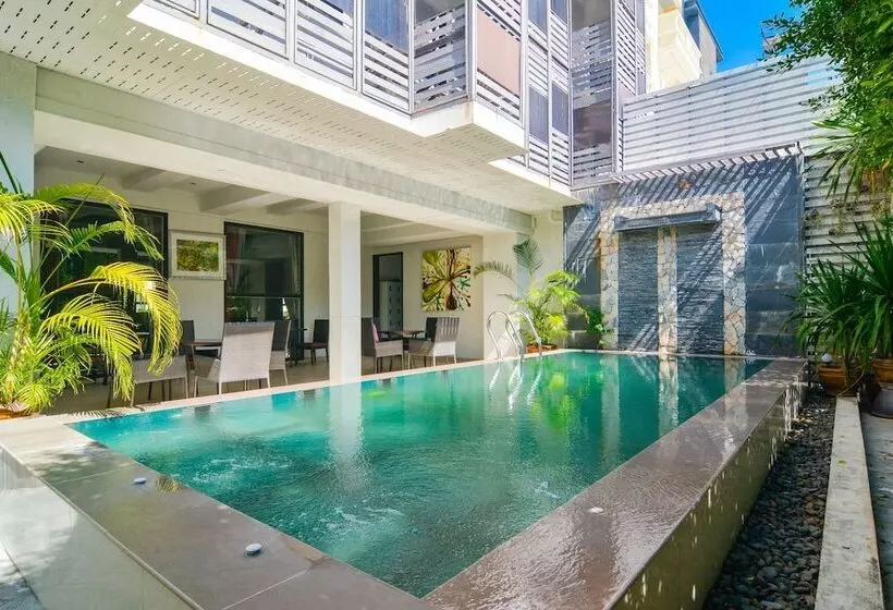 Hotelli Rich Boutique