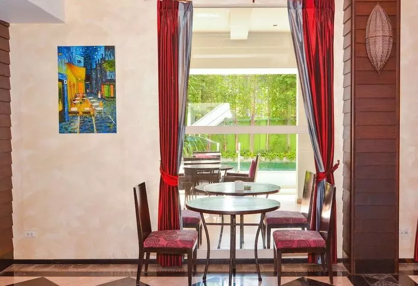 Hotelli Rich Boutique