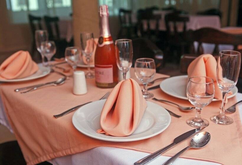 酒店 Rivera Del Mar