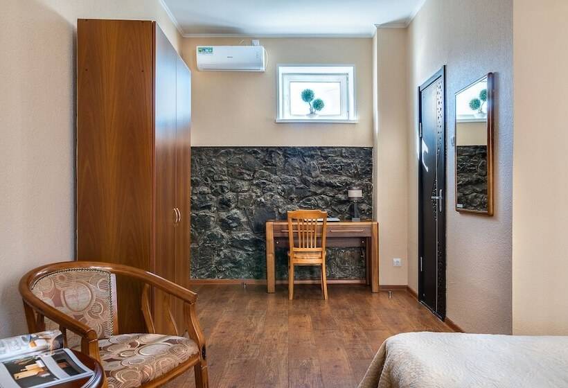 فندق Sibirskoe Podvorie