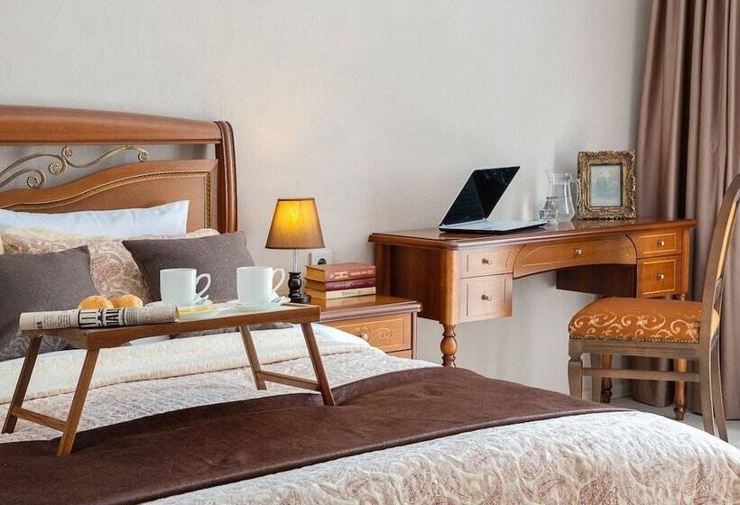 فندق Sibirskoe Podvorie