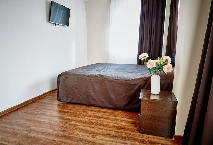 فندق Sibirskoe Podvorie