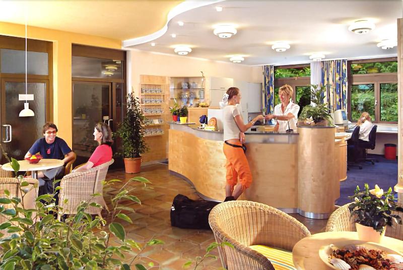 Отель Sonnenresort Ossiacher See