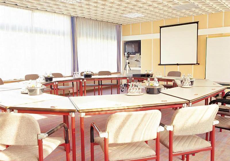 Отель Sonnenresort Ossiacher See