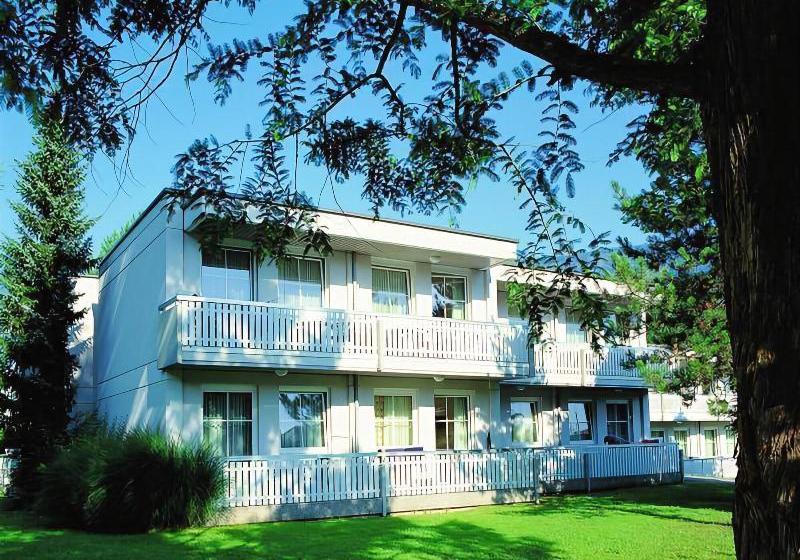 Отель Sonnenresort Ossiacher See