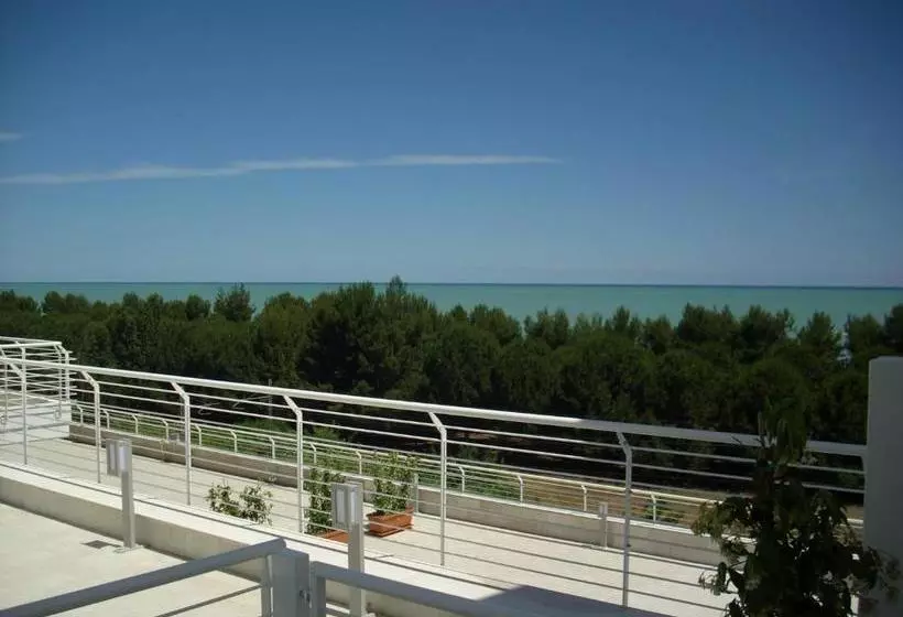 اقامتگاه Cerrano Park Resort