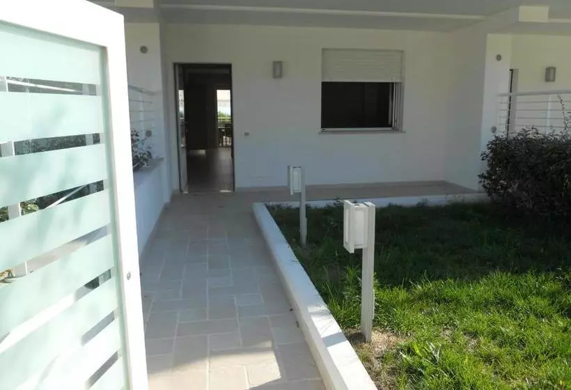 اقامتگاه Cerrano Park Resort