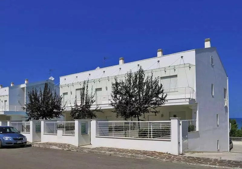 اقامتگاه Cerrano Park Resort