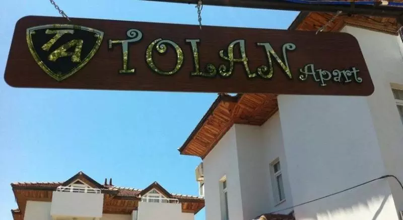 Tolan Apartments