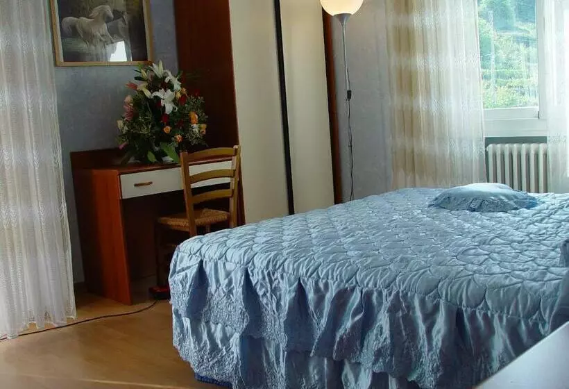 Retkeilymaja Vecchia Fattoria