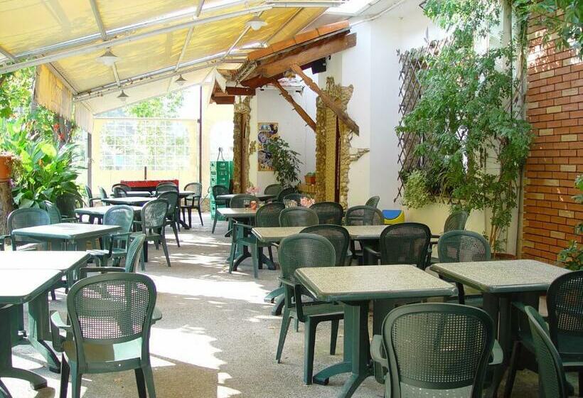 הוסטל Vecchia Fattoria