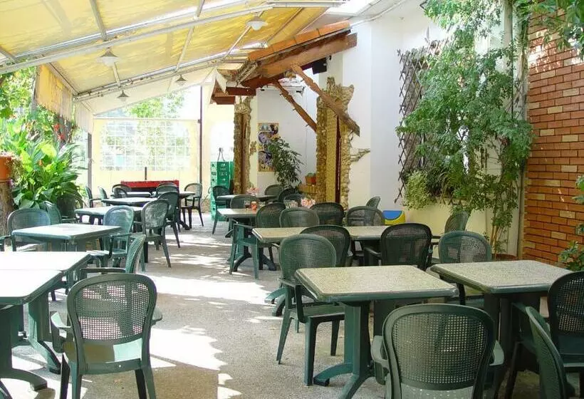 Retkeilymaja Vecchia Fattoria