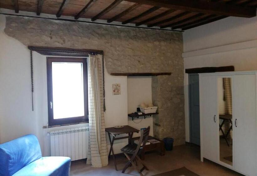 민박 La Tana Del Riccio