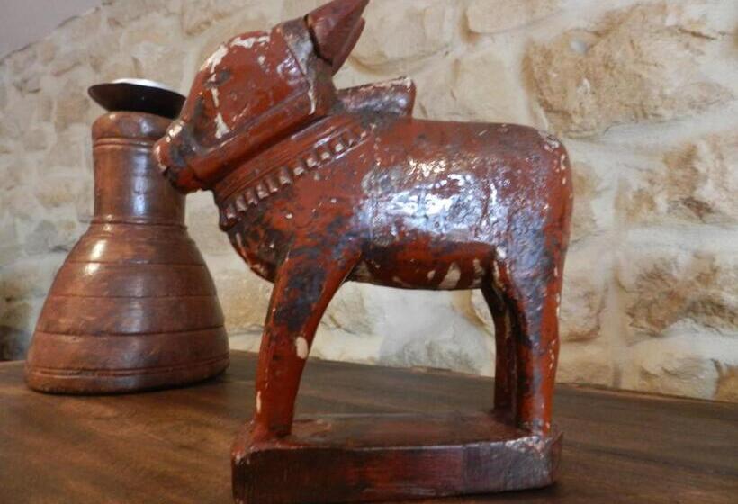 ベッドアンドブレックファースト O Sixième Sens