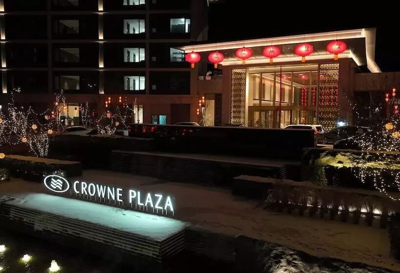 Hotelli Crowne Plaza Zunhua Hot Spring Town, An Ihg