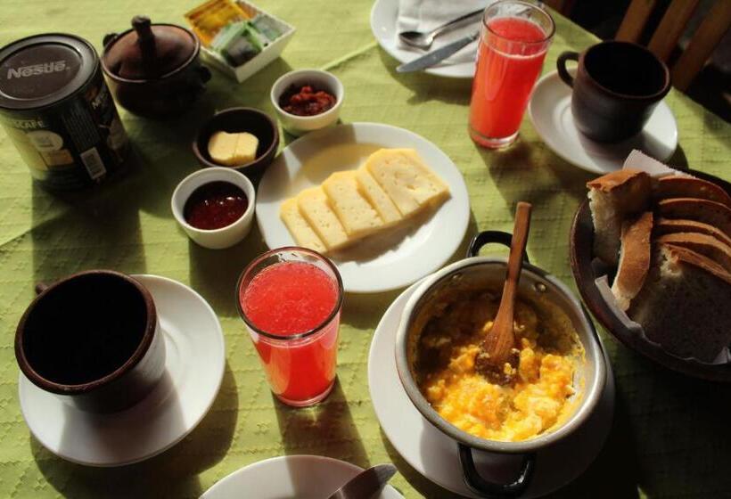 Szálloda Hospedaje Y Agrocamping Relmucura