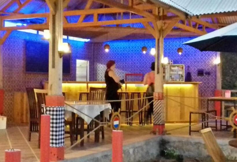 Hotell New Cottage Asri Karimunjawa