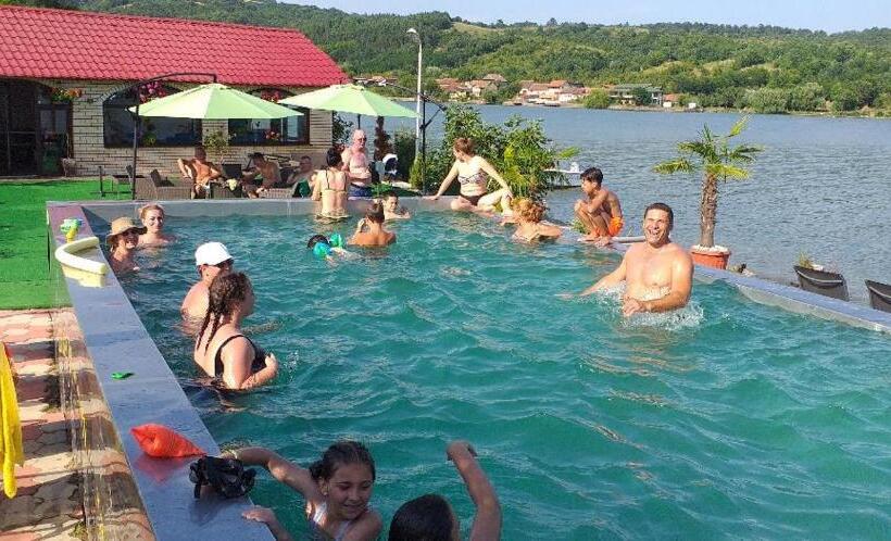 Пансион Cabana Plapumioara