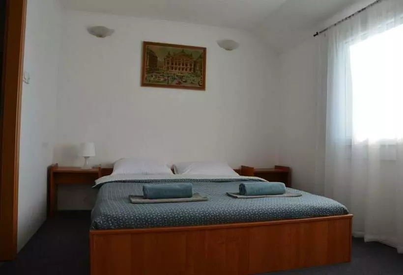 پانسیون Enka Apartmani