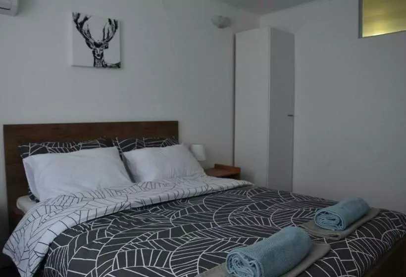 پانسیون Enka Apartmani