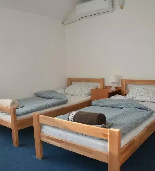 پانسیون Enka Apartmani