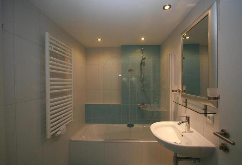 פנסיון Lunzferien