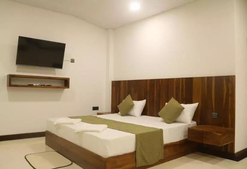 Majatalo New Sandra Guesthouse