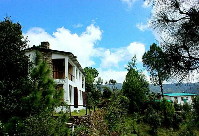 Resort Happy Dervish, Nathuakhan, Mukteshwar