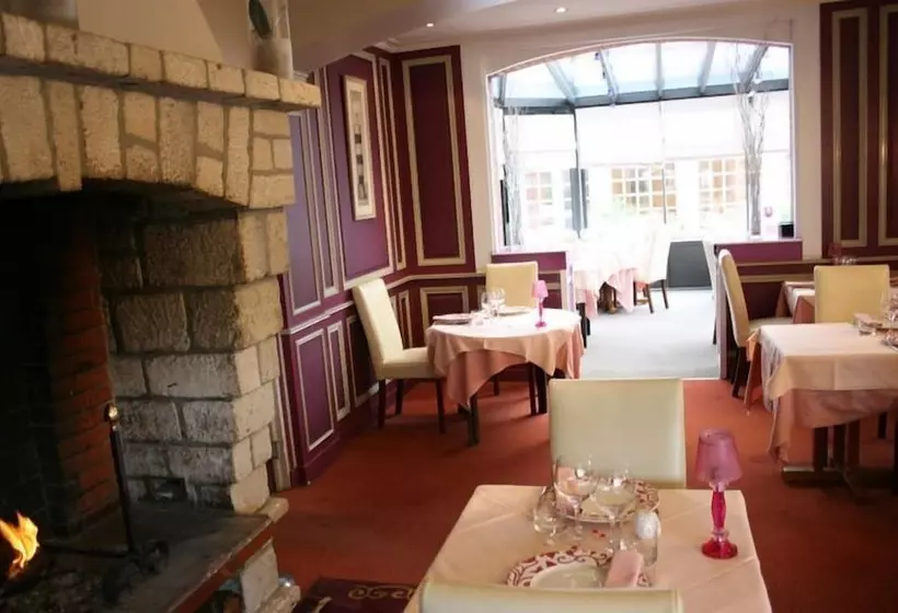 فندق صغير Logis Hôtel Restaurant L Auberge Normande